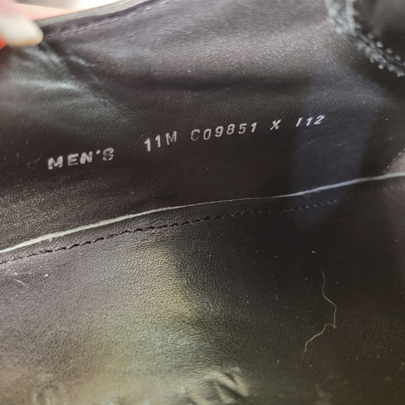 Cole Haan black leather oxfords. - Picture 10 of 11